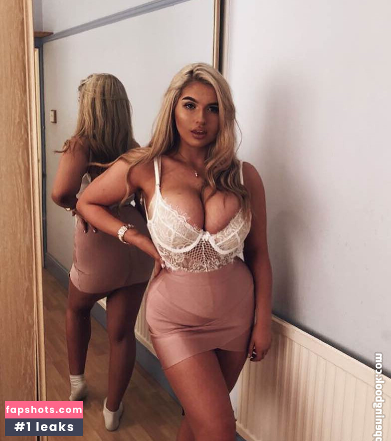 Caitlin gallery photo #11