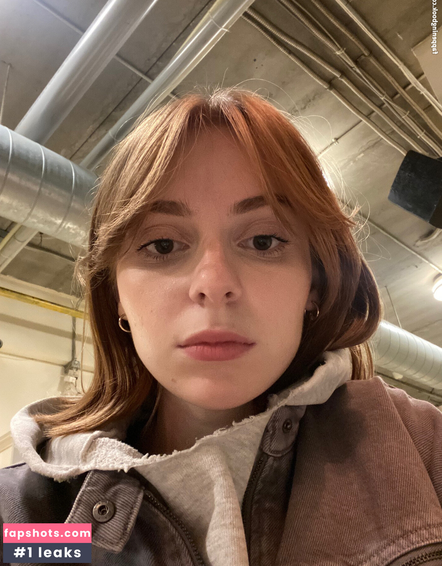 Caitlin gallery photo #19