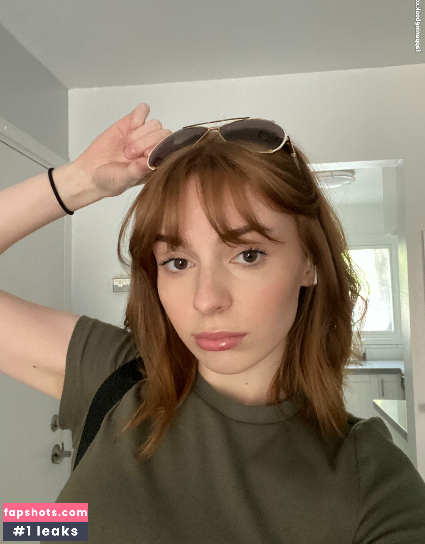 Caitlin gallery photo #24