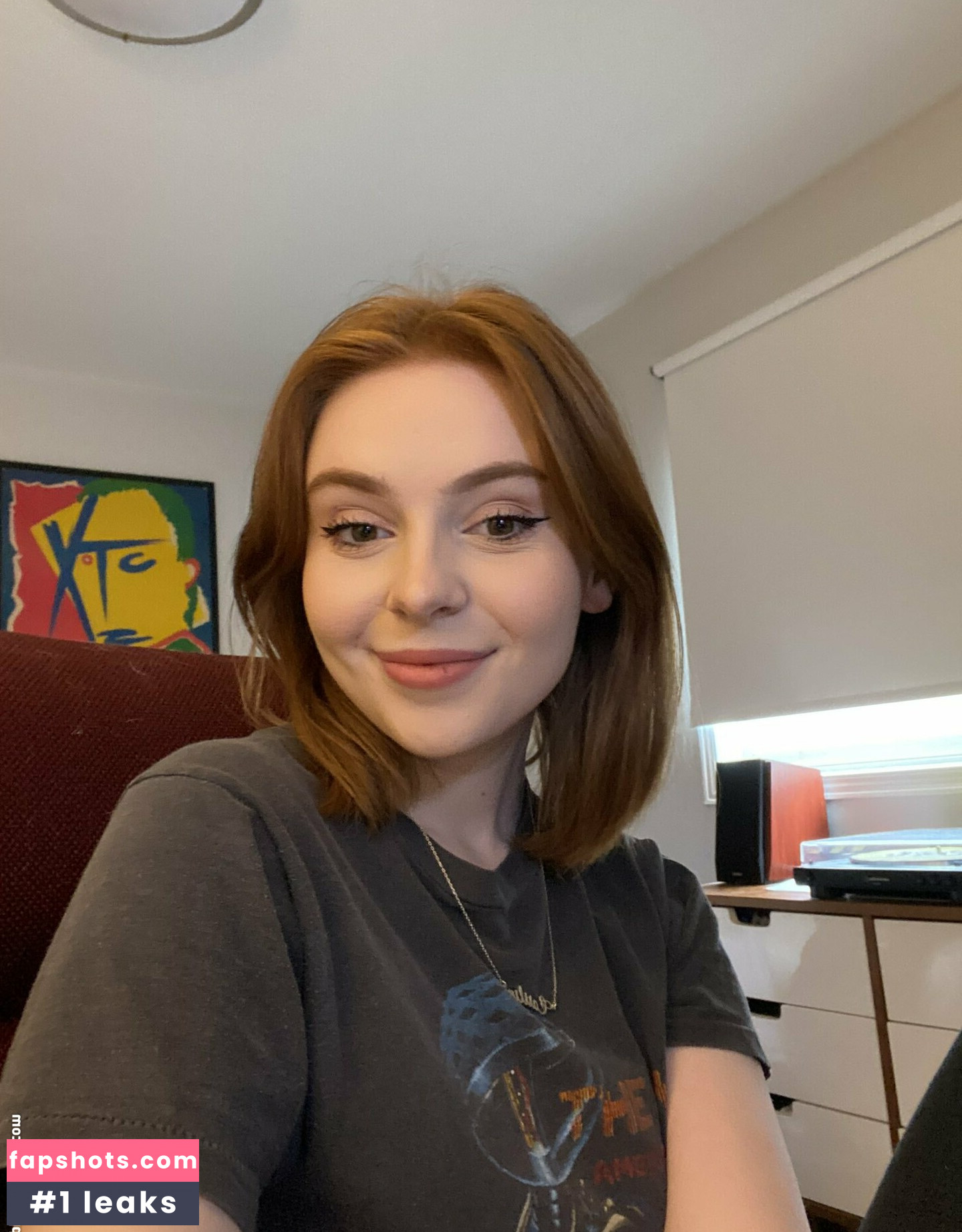 Caitlin gallery photo #27