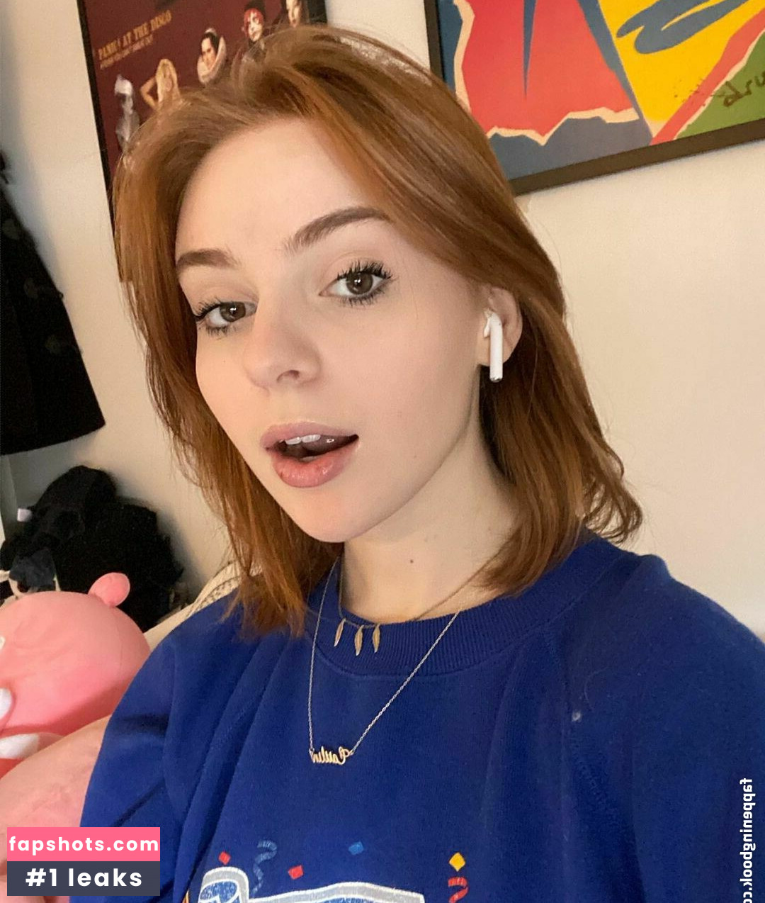 Caitlin gallery photo #34