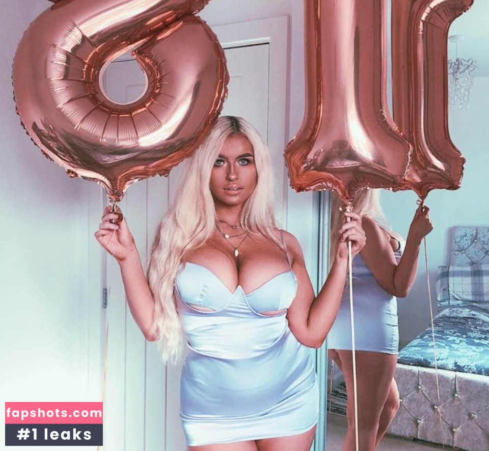 Caitlin gallery photo #5