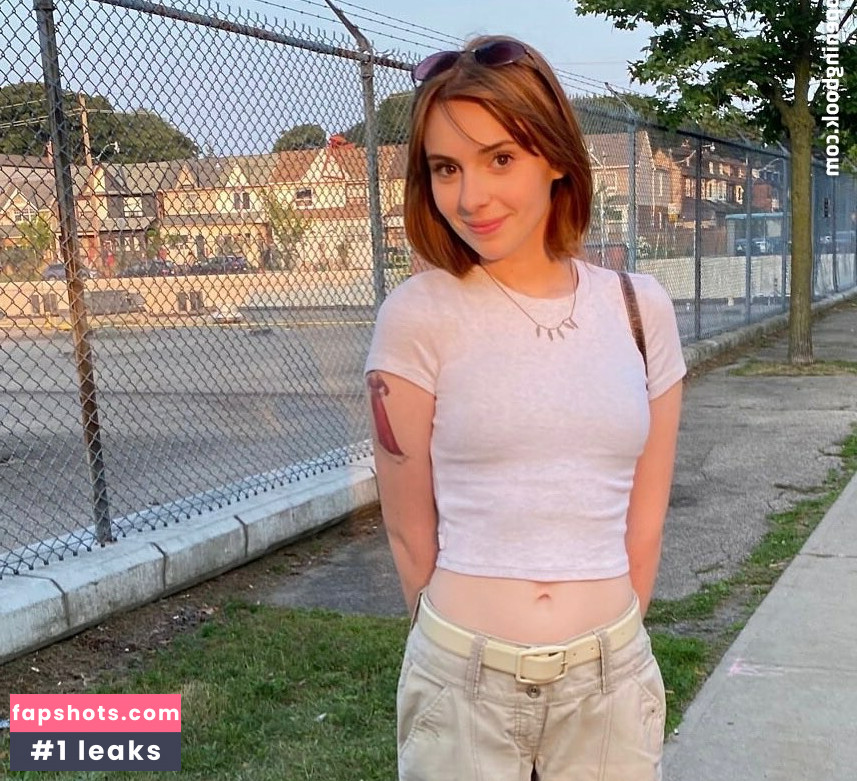 Caitlin gallery photo #47