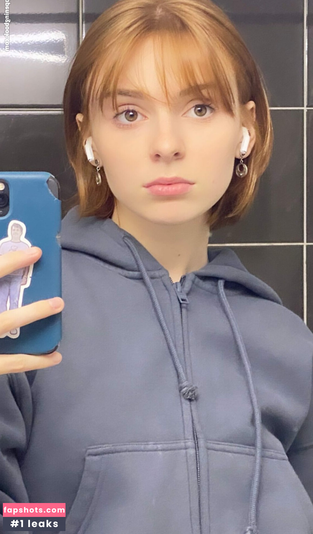 Caitlin gallery photo #48