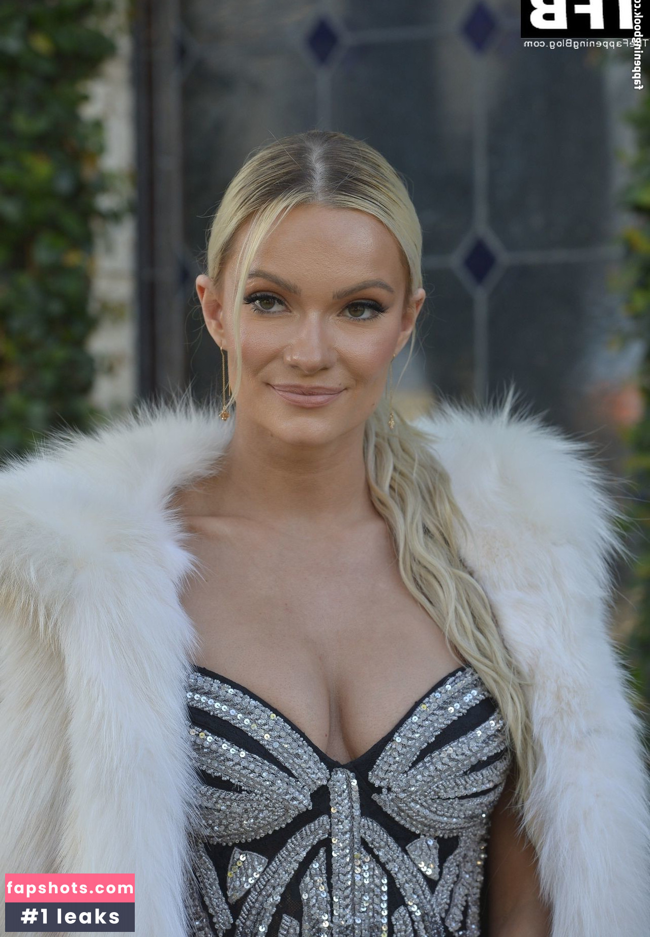 Caitlin O'Connor gallery photo #29