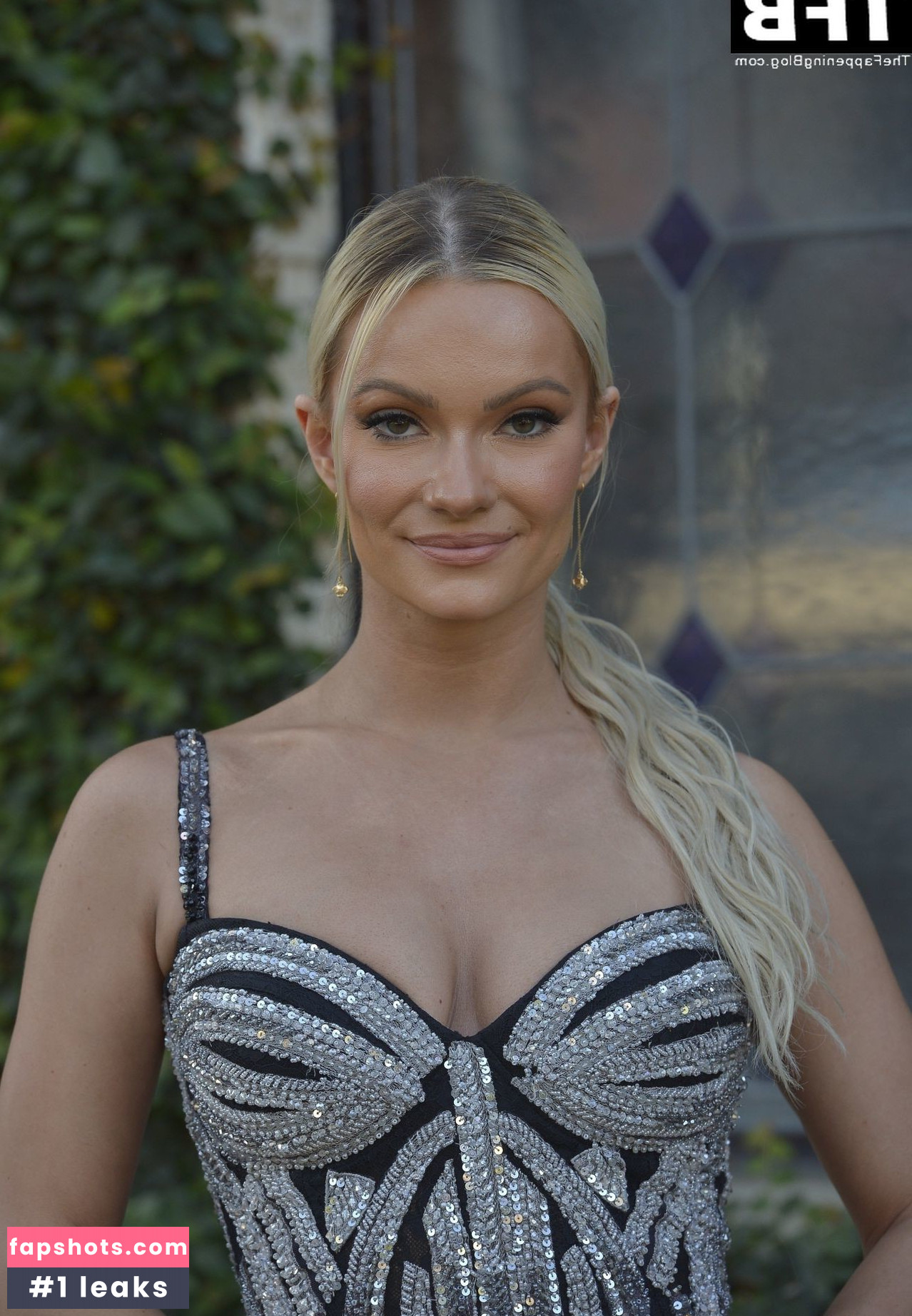 Caitlin O'Connor gallery photo #31