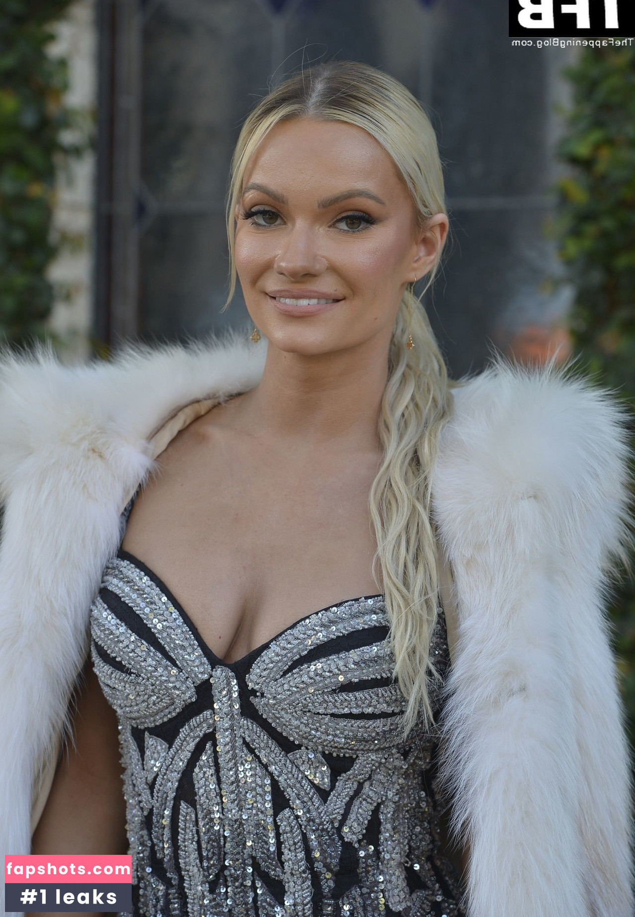 Caitlin O'Connor gallery photo #34