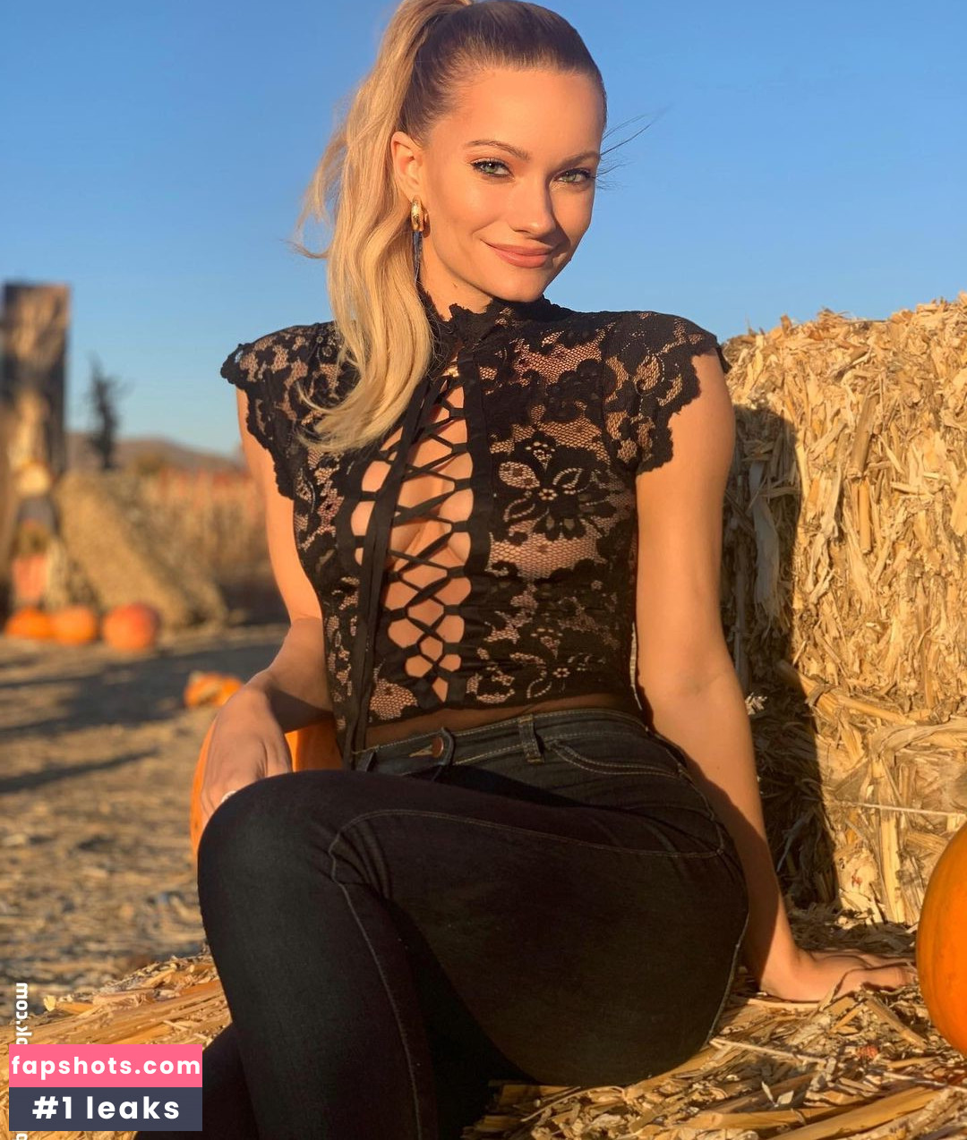 Caitlin O'Connor gallery photo #63