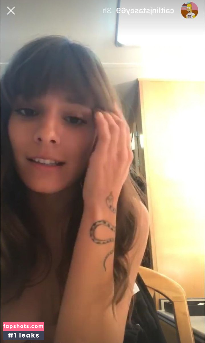 Caitlin Stasey gallery photo #159