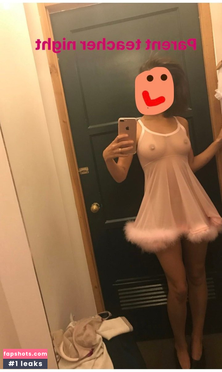 Caitlin Stasey gallery photo #175