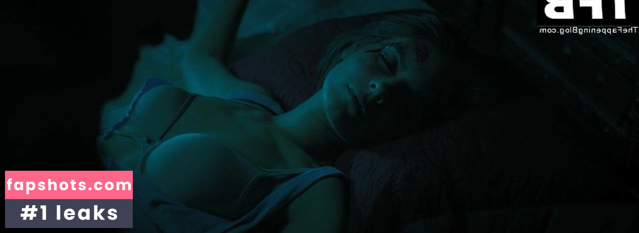 Caitlin Stasey gallery photo #26