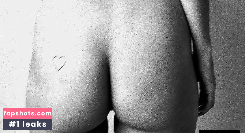 Caitlin Stasey gallery photo #65