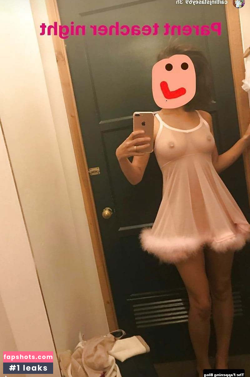 Caitlin Stasey gallery photo #86