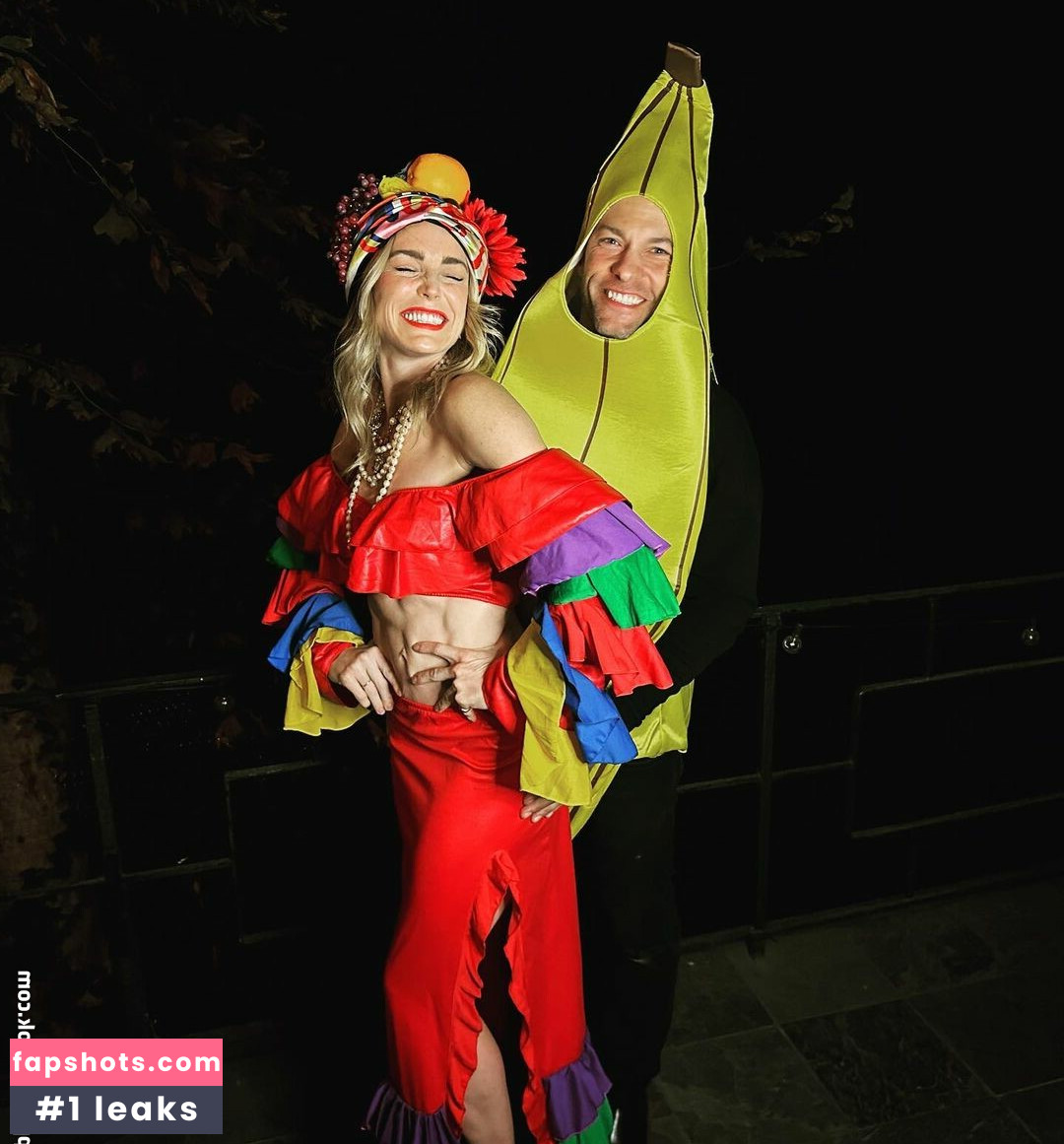 Caity Lotz gallery photo #20