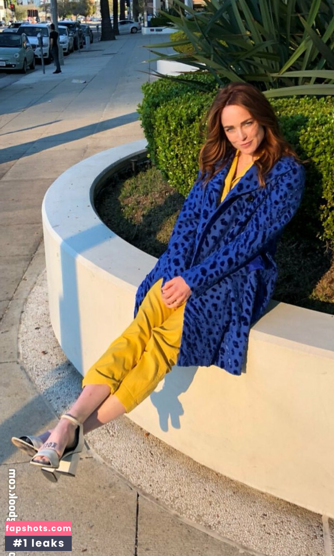 Caity Lotz gallery photo #27