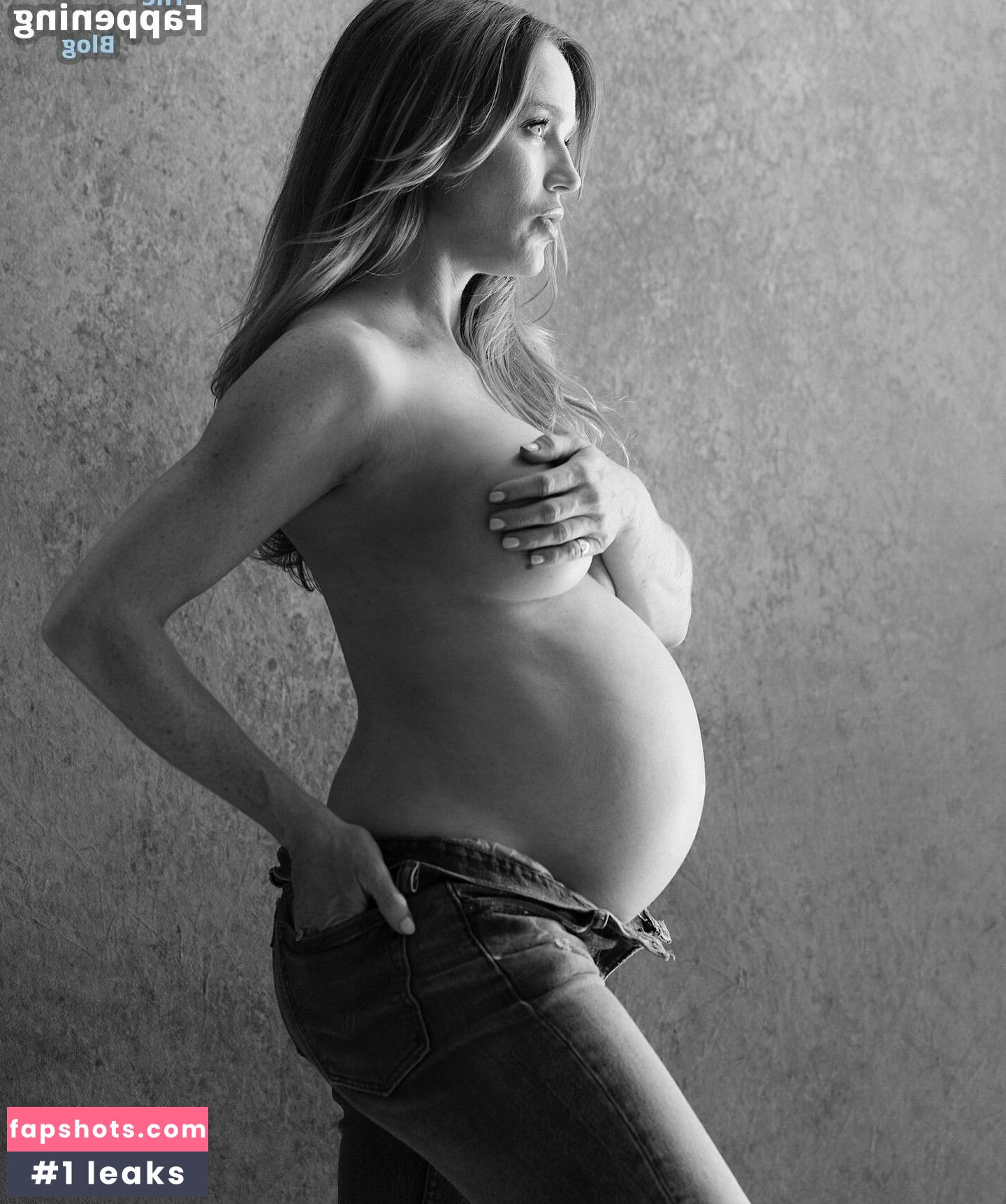 Caity Lotz gallery photo #8