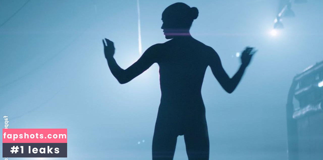 Caity Lotz gallery photo #74