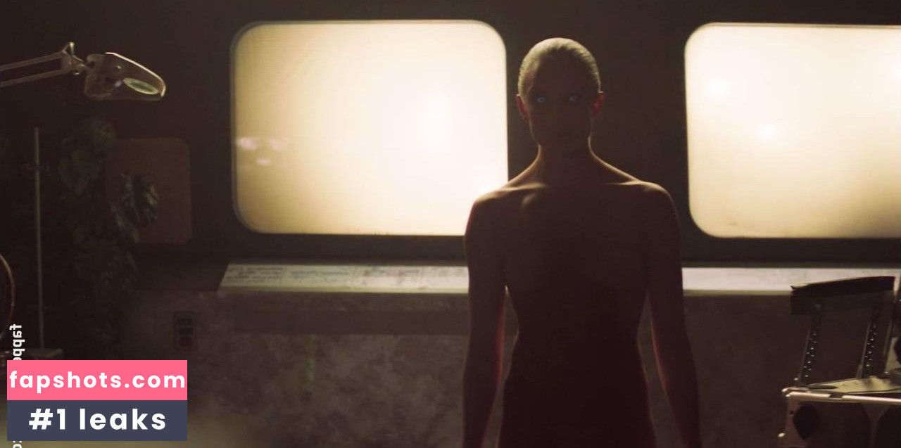 Caity Lotz gallery photo #76