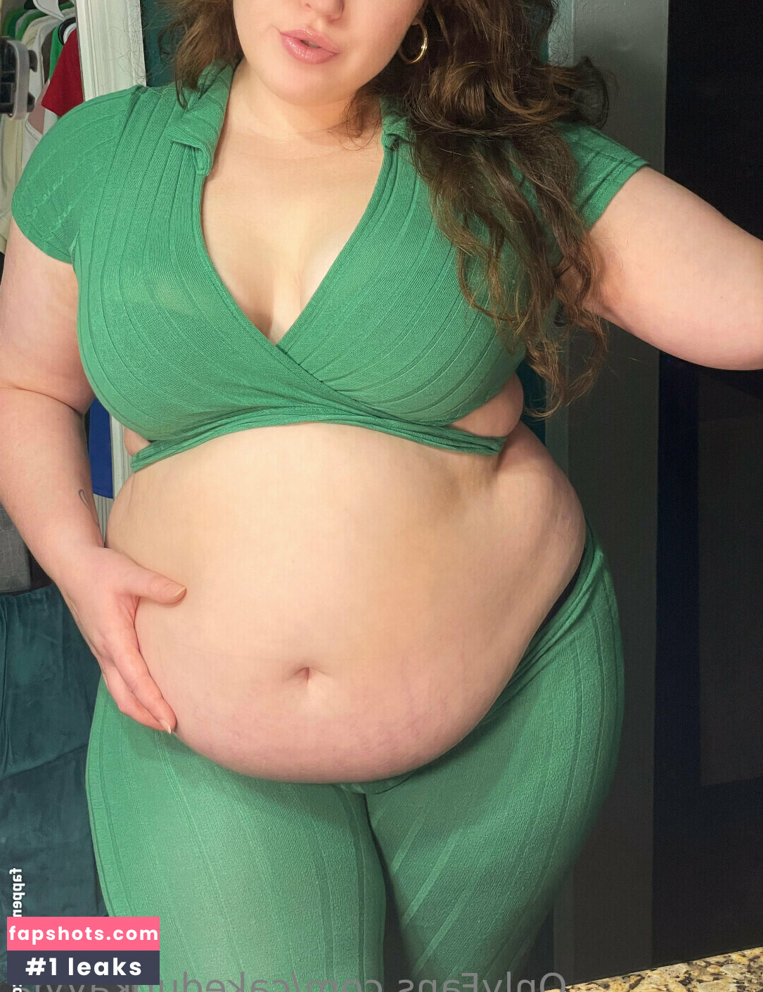 cakedupkayyla gallery photo #3