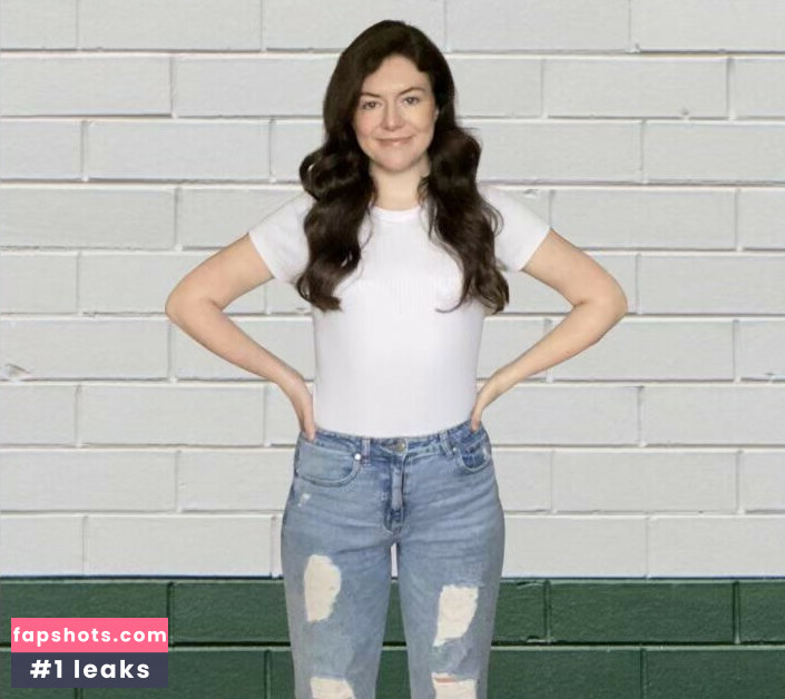 Caley Chisholm gallery photo #2