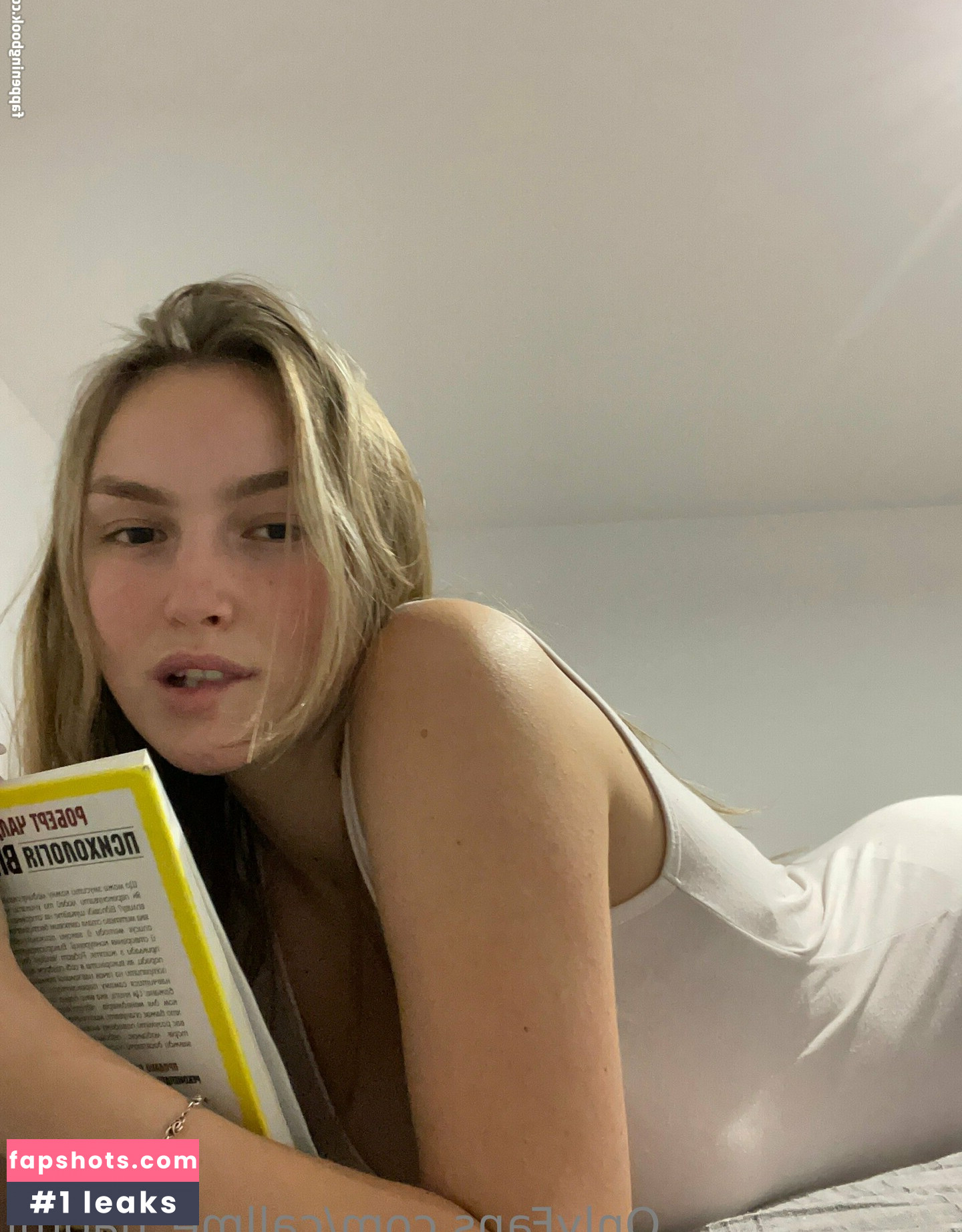 callme_naomi gallery photo #31