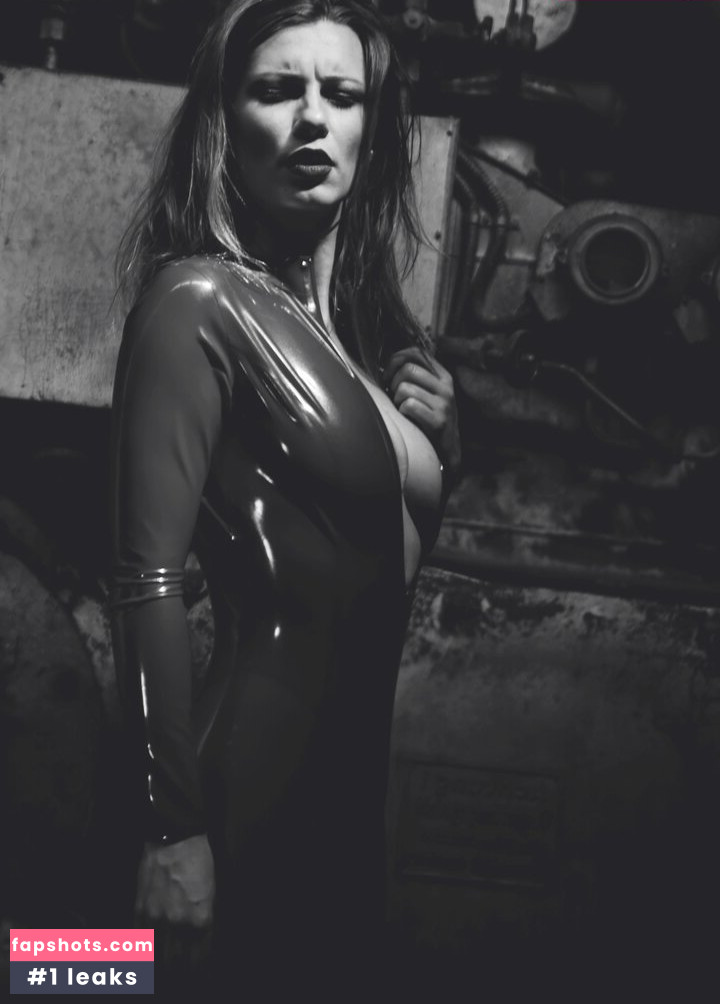 Calvato Photography - Patreon Nahé úniky fotek pouze od fanoušků #535 - Fapshots