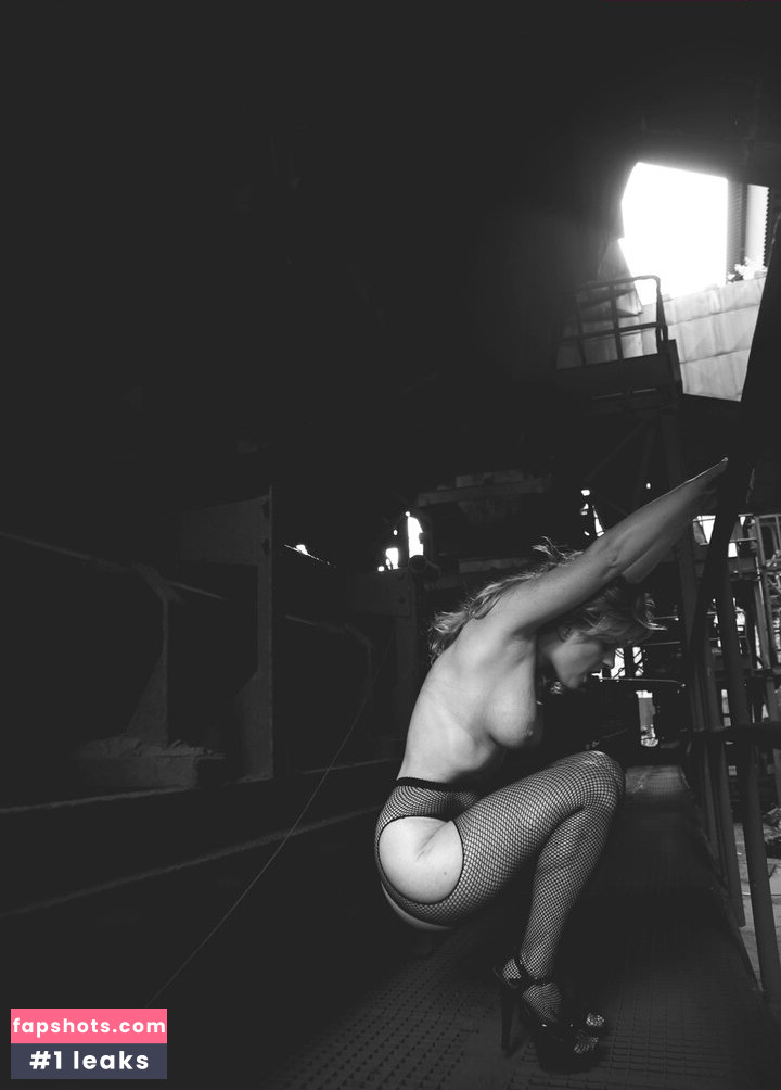 Calvato Photography - Patreon Nahé úniky fotek pouze od fanoušků #590 - Fapshots