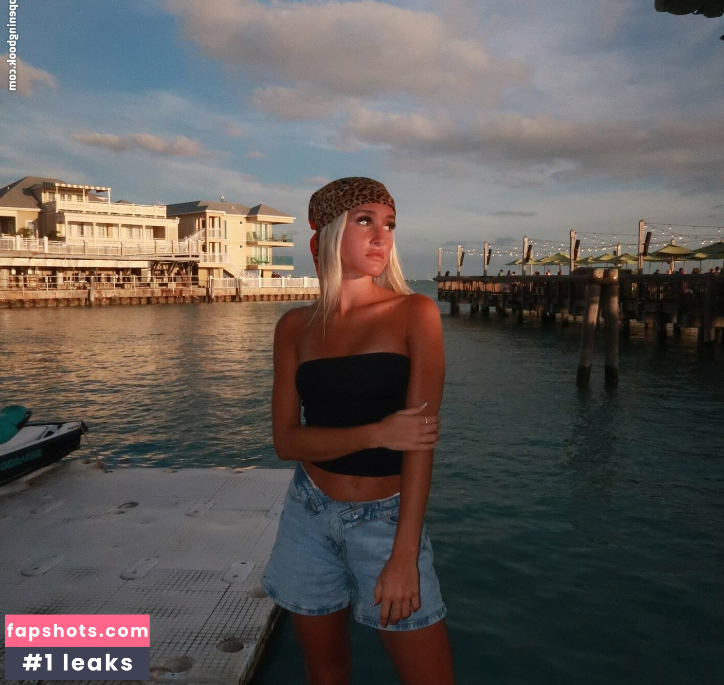 Calysta Belle gallery photo #8