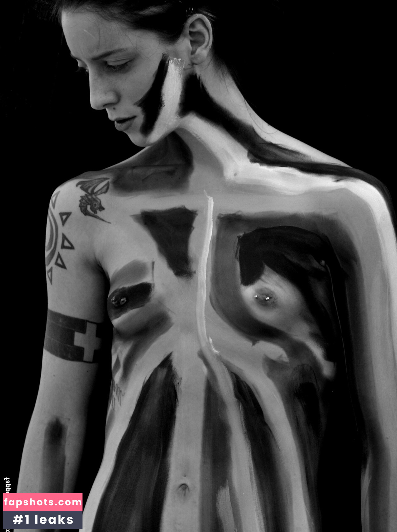 Cam Damage gallery photo #21