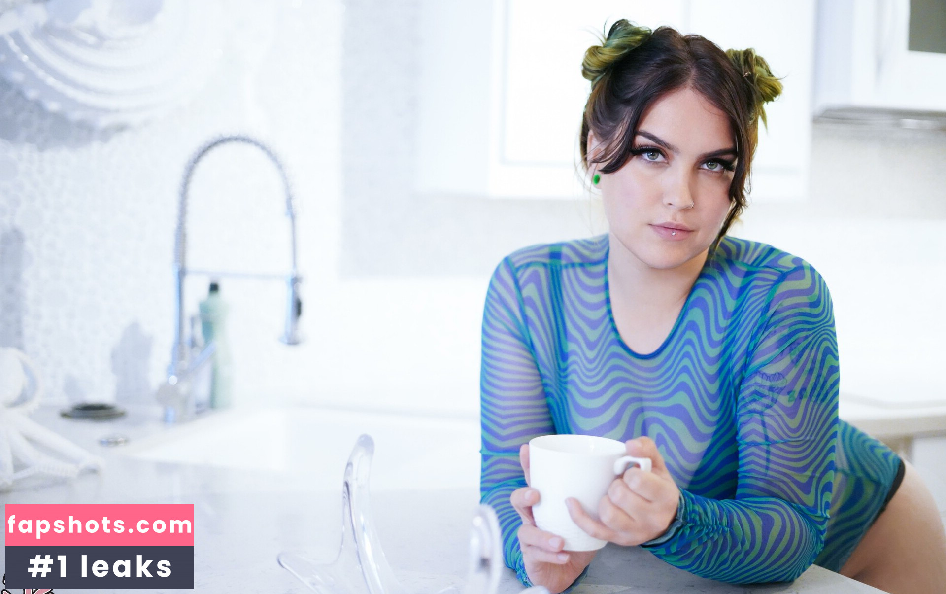 Cambrianicole gallery photo #24