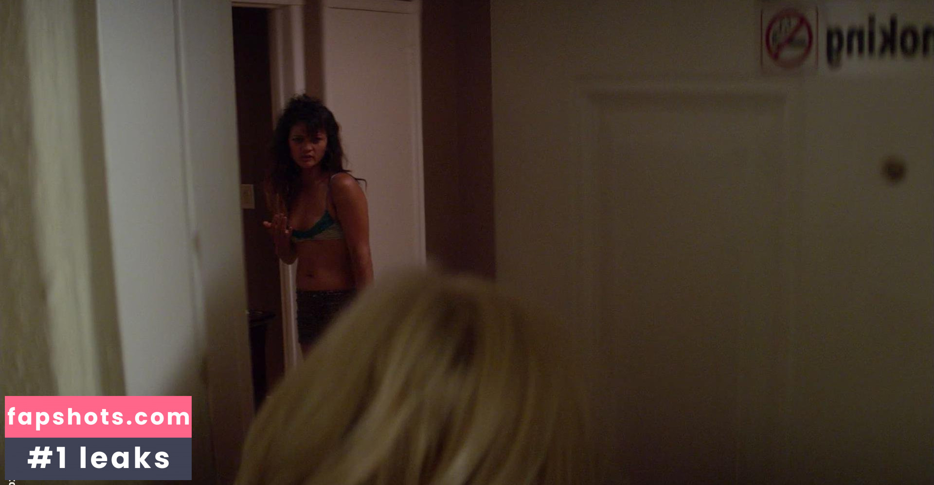 Camelia Dee nude babe gallery