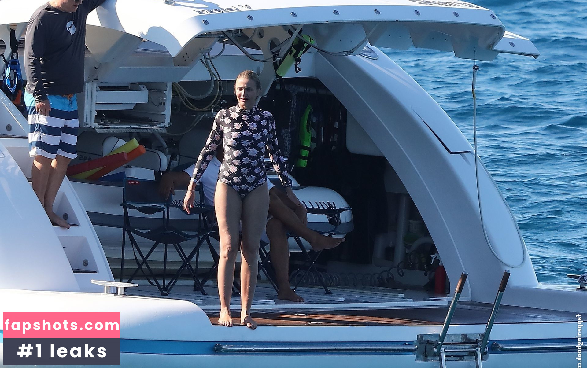 Cameron Diaz Nahé úniky fotek pouze od fanoušků #301 - Fapshots