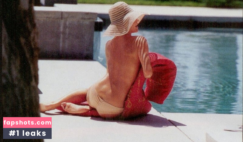 Cameron Diaz gallery photo #392