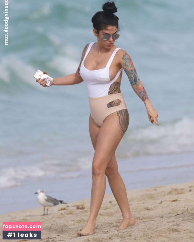 Cami Li Nude Leaks OnlyFans Photos #8 - LeakJerk