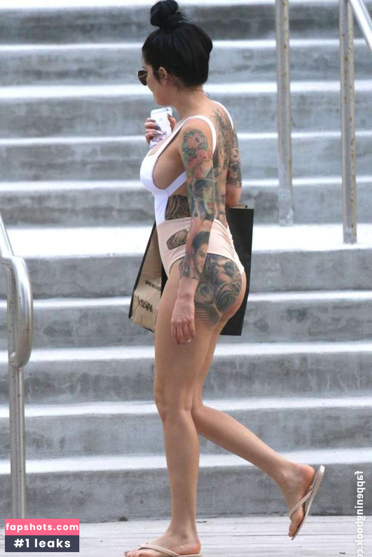 Cami Li Nude Leaks OnlyFans Photos #10 - LeakJerk