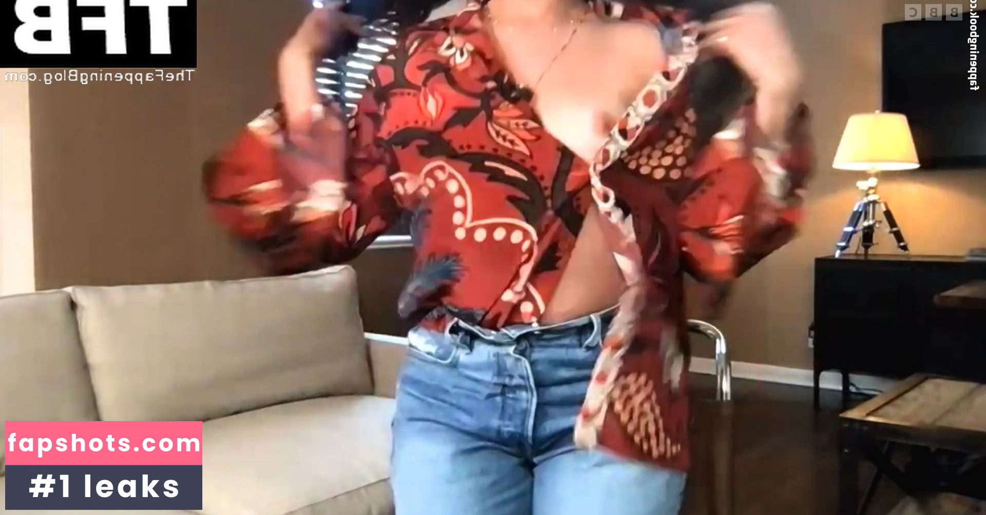 Camila Cabello gallery photo #1015