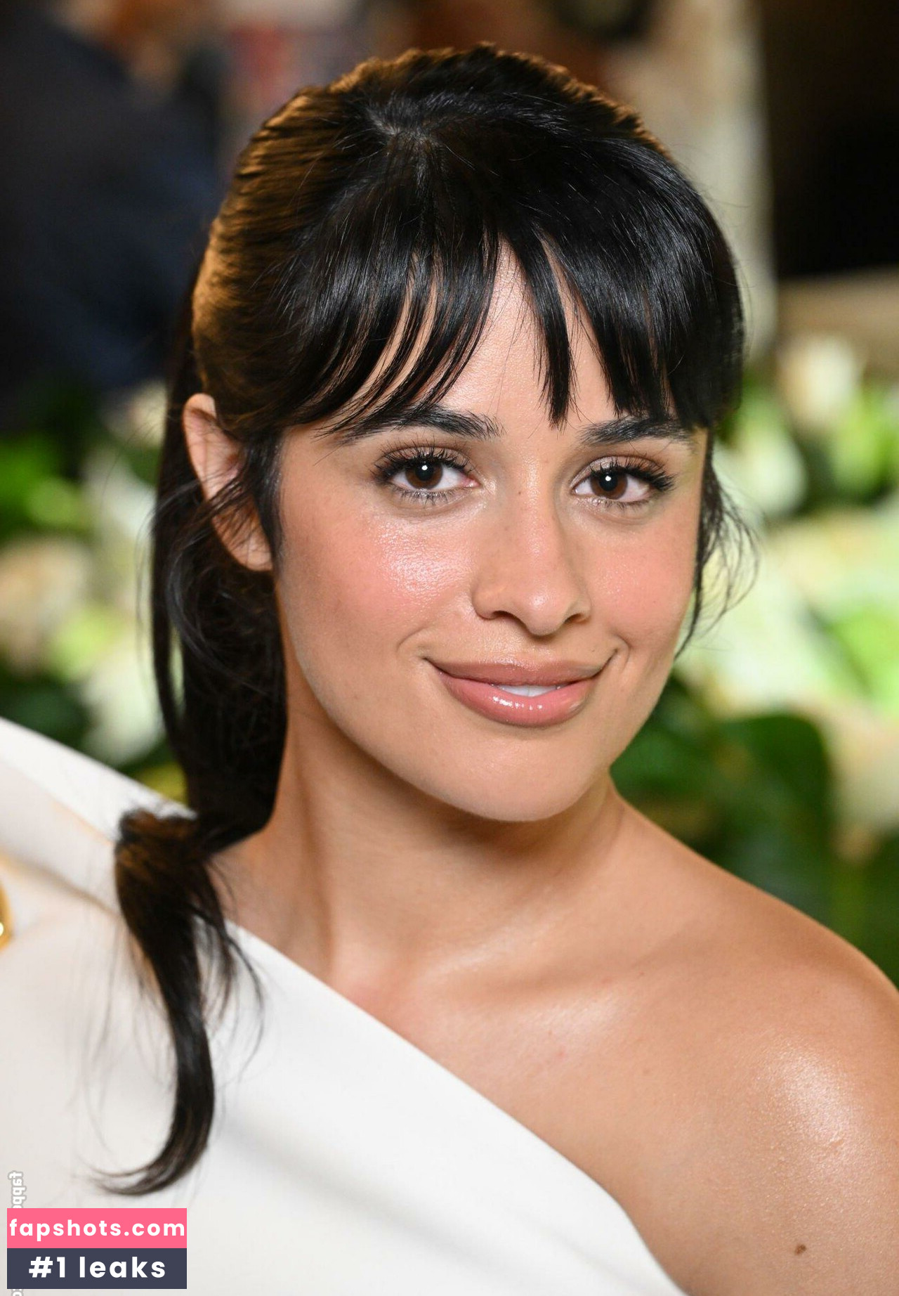 Camila Cabello gallery photo #744