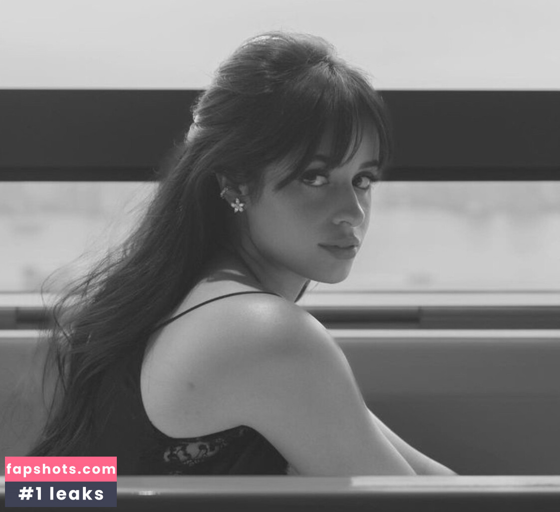 Camila Cabello gallery photo #751