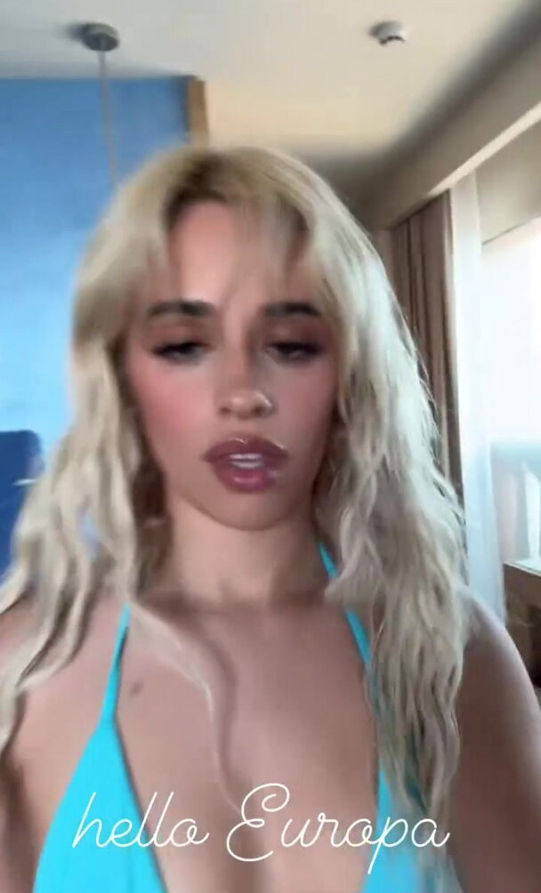 camila-cabello gallery photo #1089