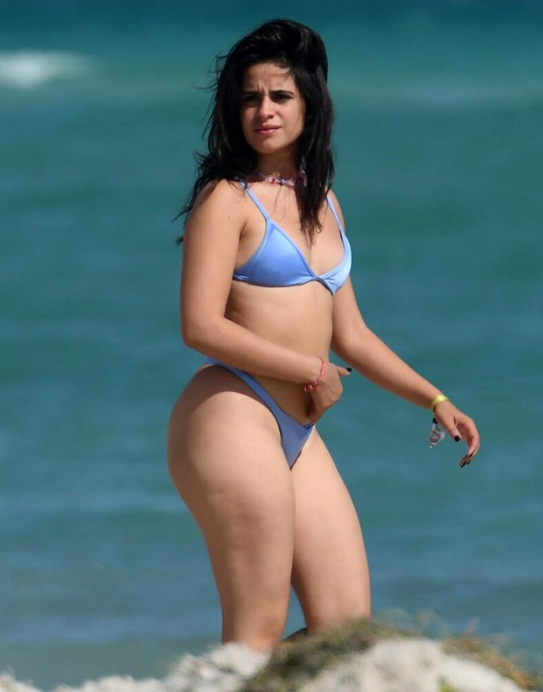 camila-cabello gallery photo #2099