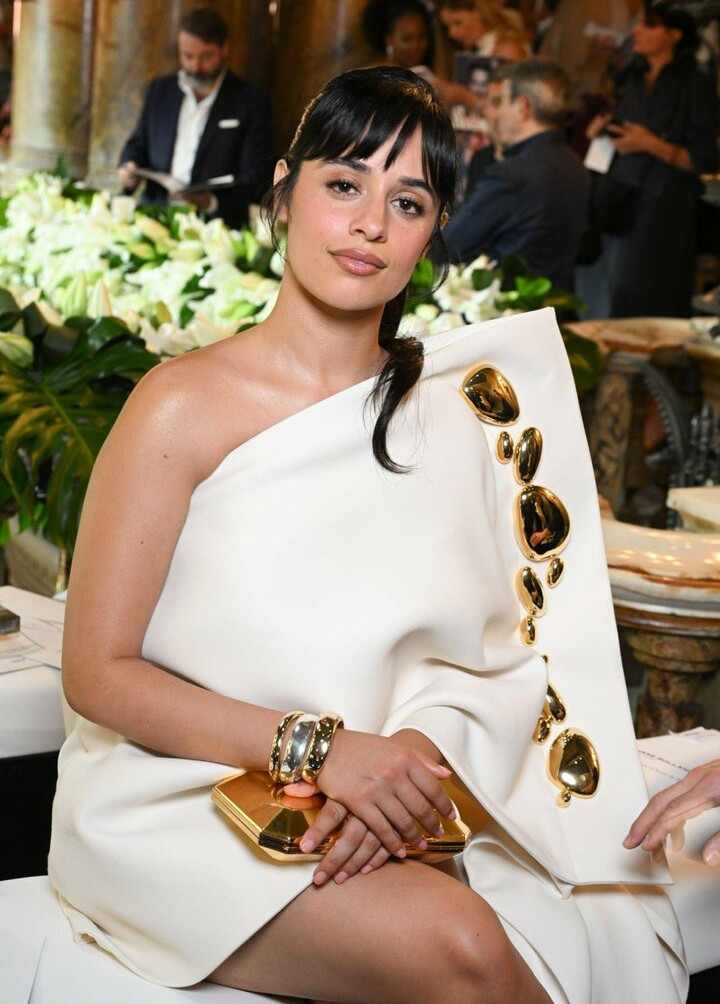 camila-cabello gallery photo #2465