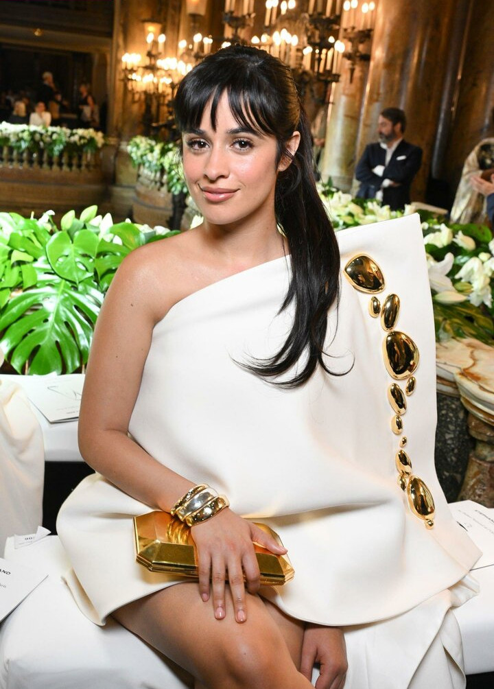 camila-cabello gallery photo #2489