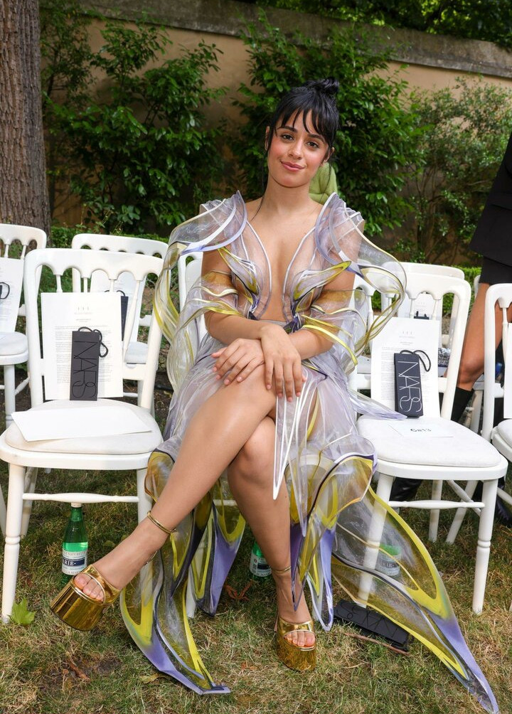 camila-cabello gallery photo #2515