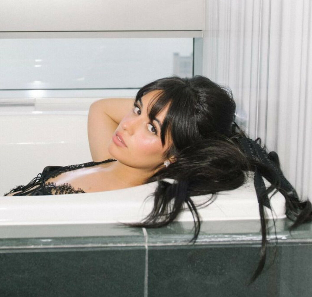 camila-cabello gallery photo #2544