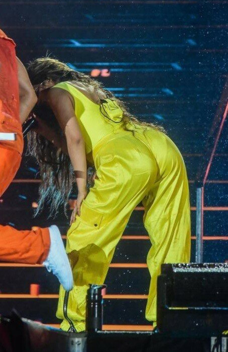 camila-cabello gallery photo #2585