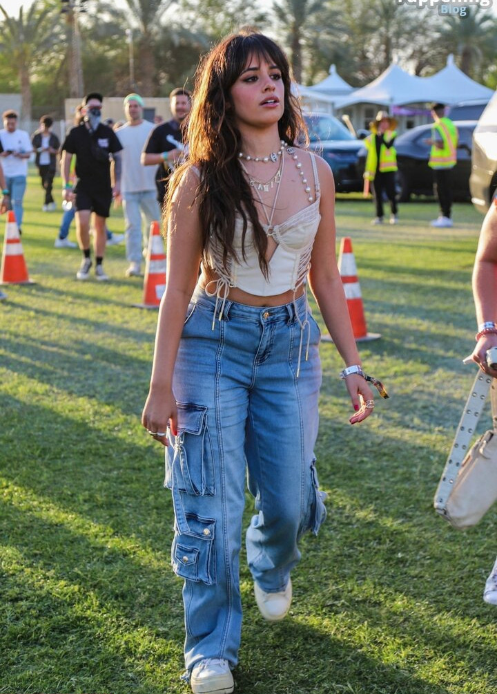 camila-cabello gallery photo #2605