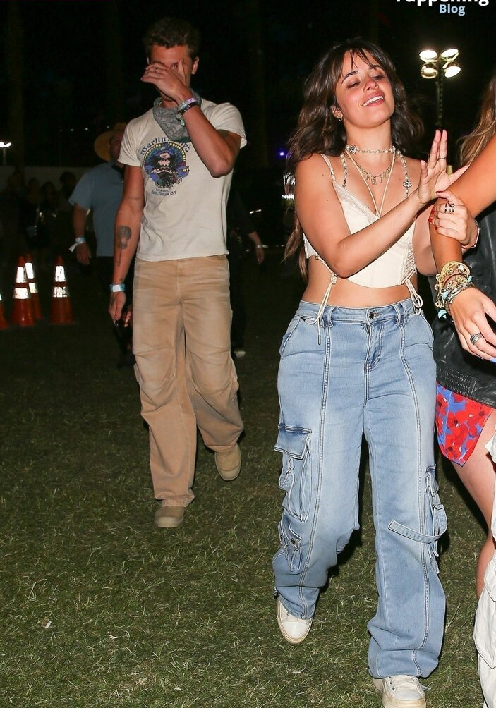 camila-cabello gallery photo #2614