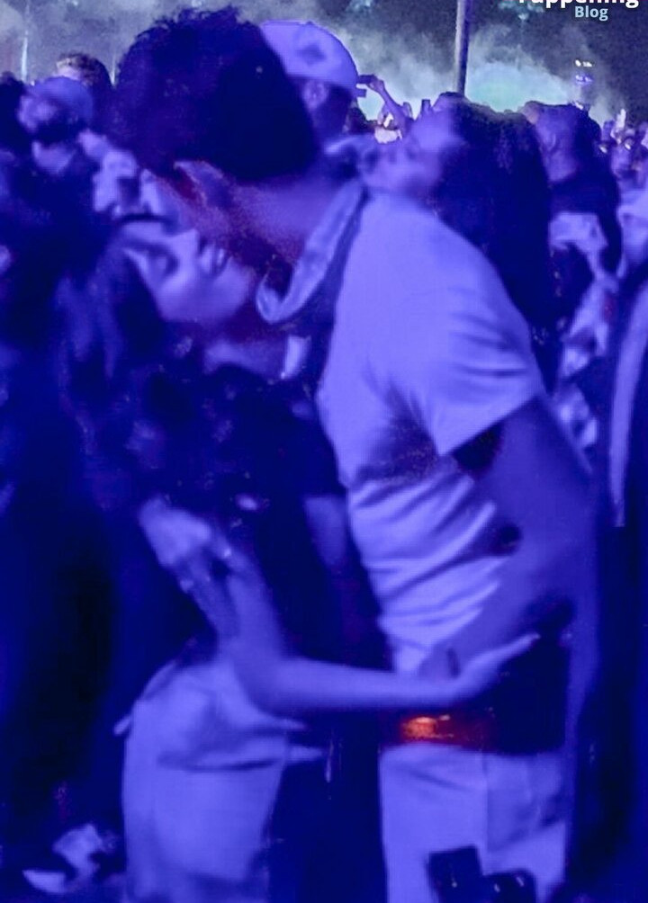 camila-cabello gallery photo #2621