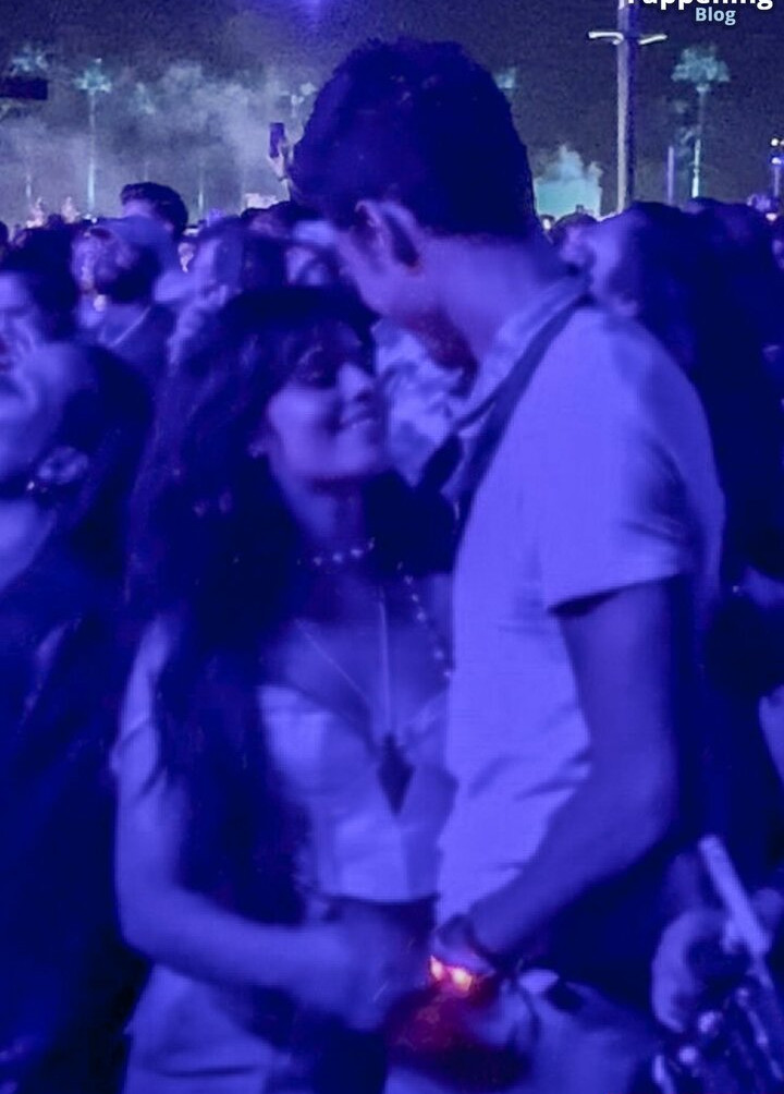 camila-cabello gallery photo #2622