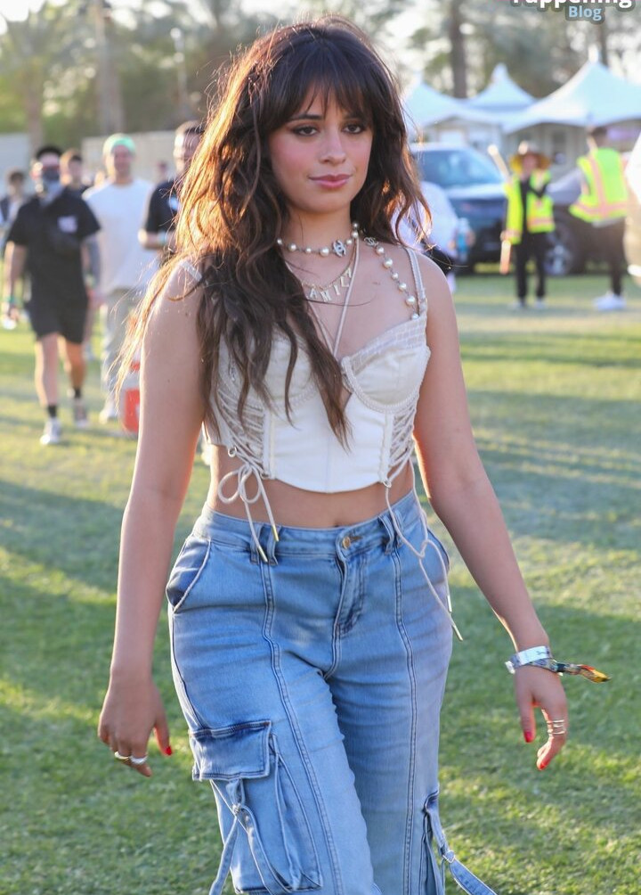 camila-cabello gallery photo #2625